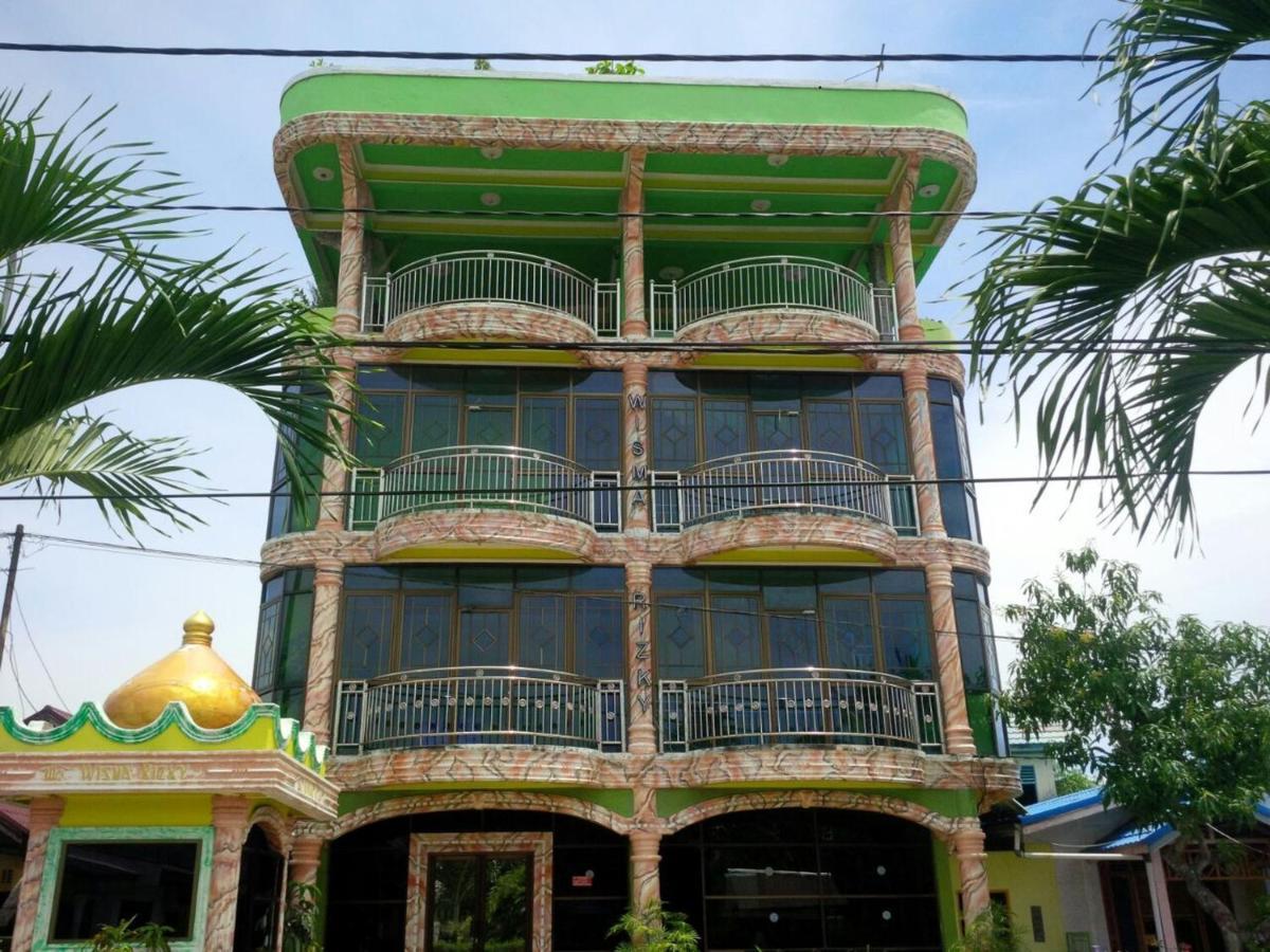 Wisma Rizky 호텔 Bengkalis 외부 사진