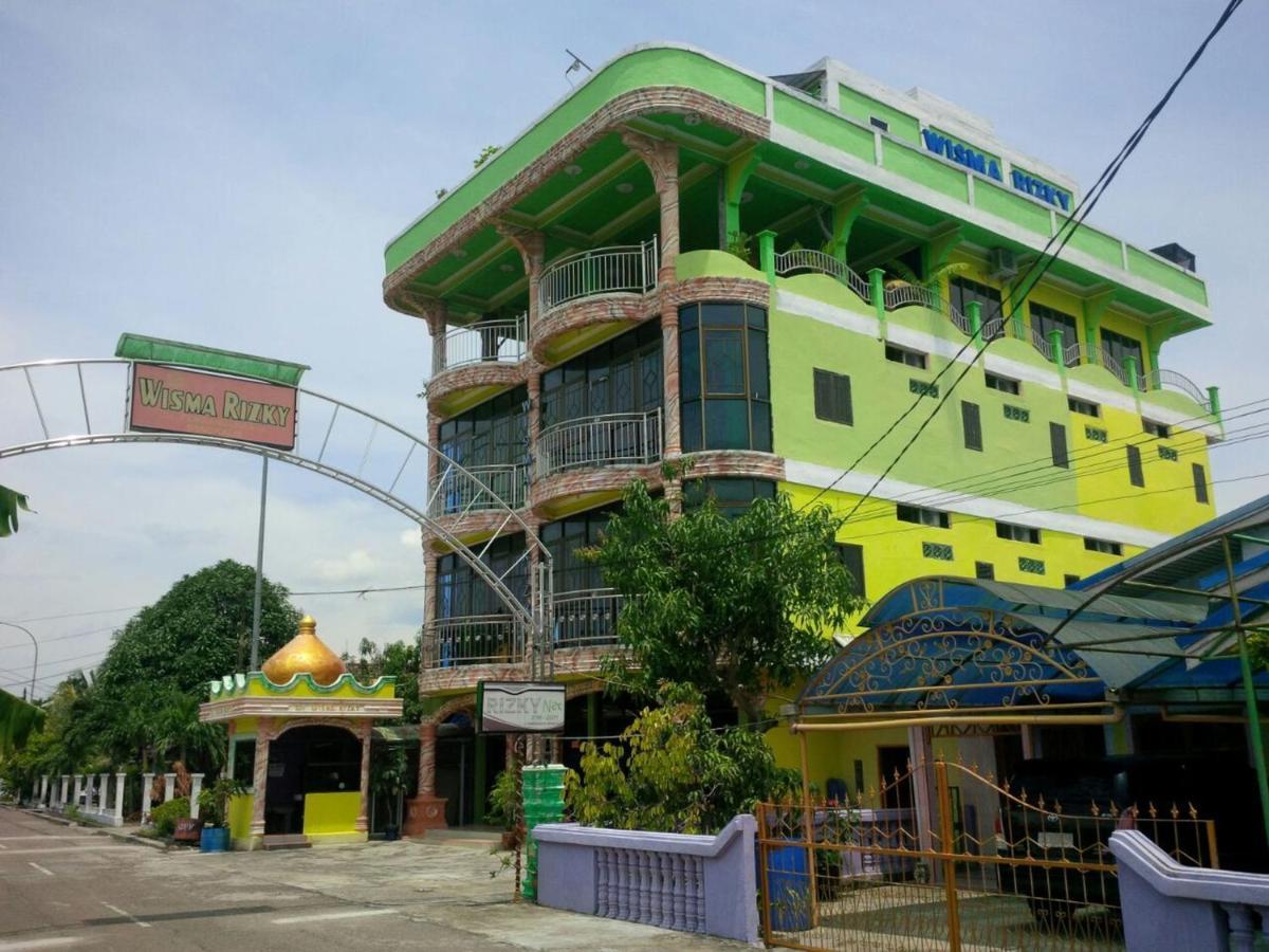 Wisma Rizky 호텔 Bengkalis 외부 사진